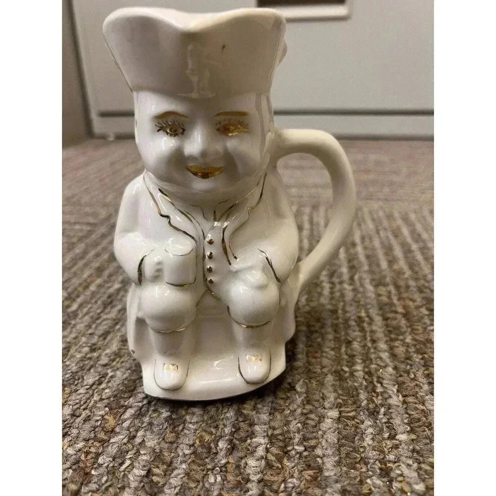 TOBY MUG PITCHER CUP - Ben Franklin - Vintage Gold Embossing Signed Julia Macd?